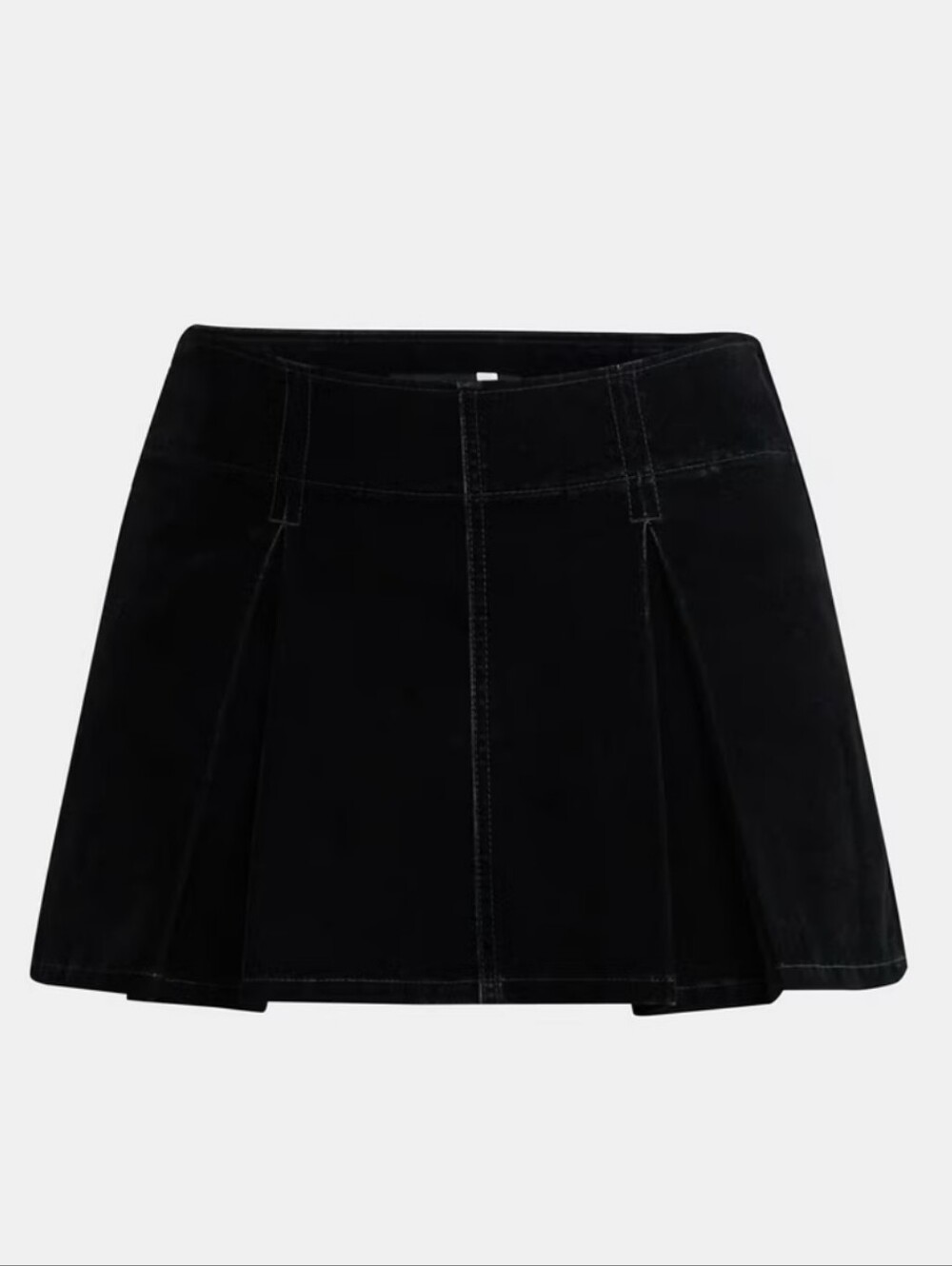 Madden NYC Flocked Pleated Mini Skort
